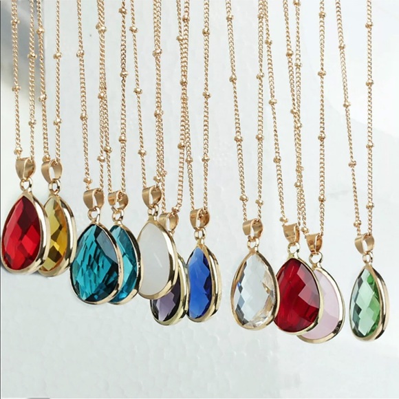 18k Gold Filled Rose Crystal Pendant Necklace - Picture 2 of 5